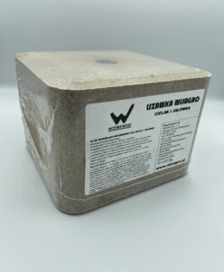 Lizawka Blok mineralno witaminowy WISAGRO dla cieląt i jałówek 10kg